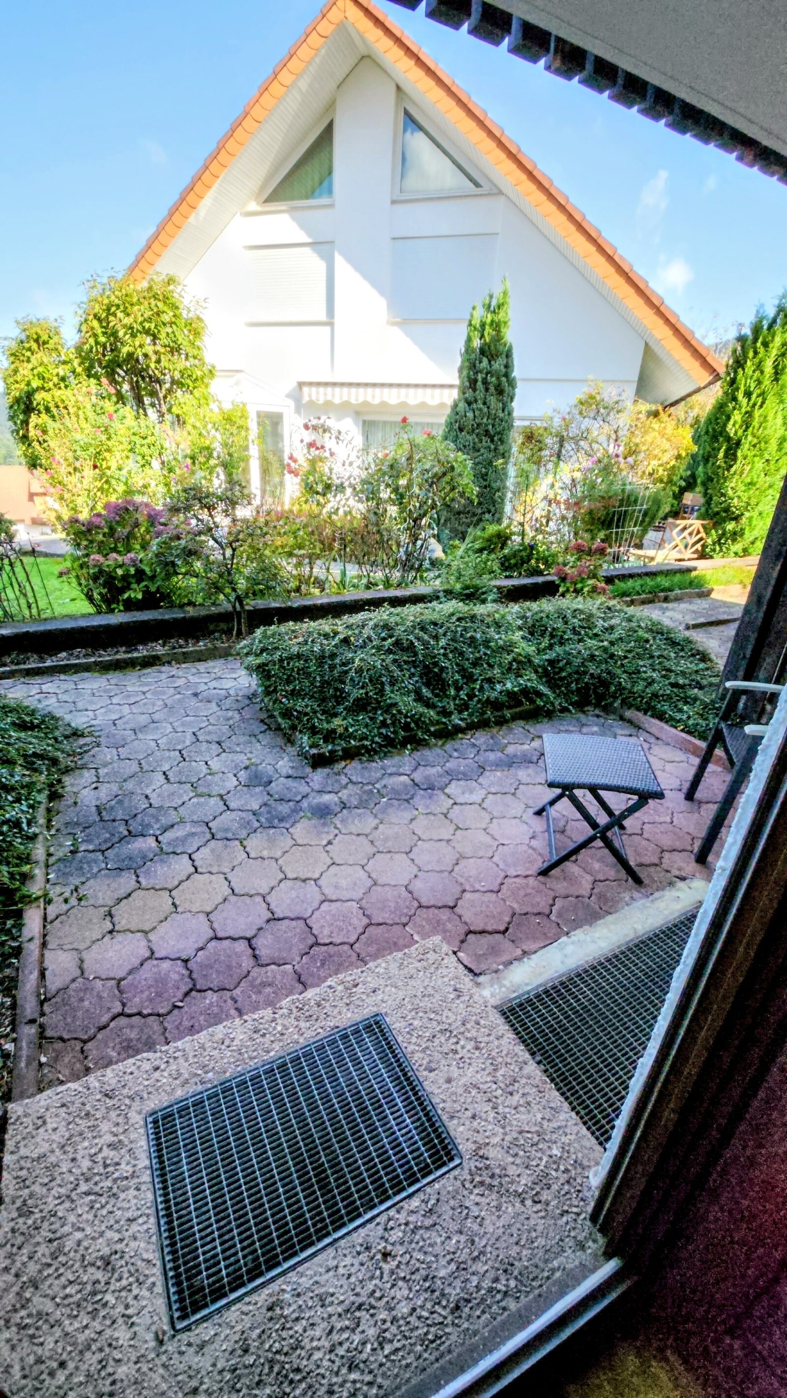 Apartment mit Vorgarten