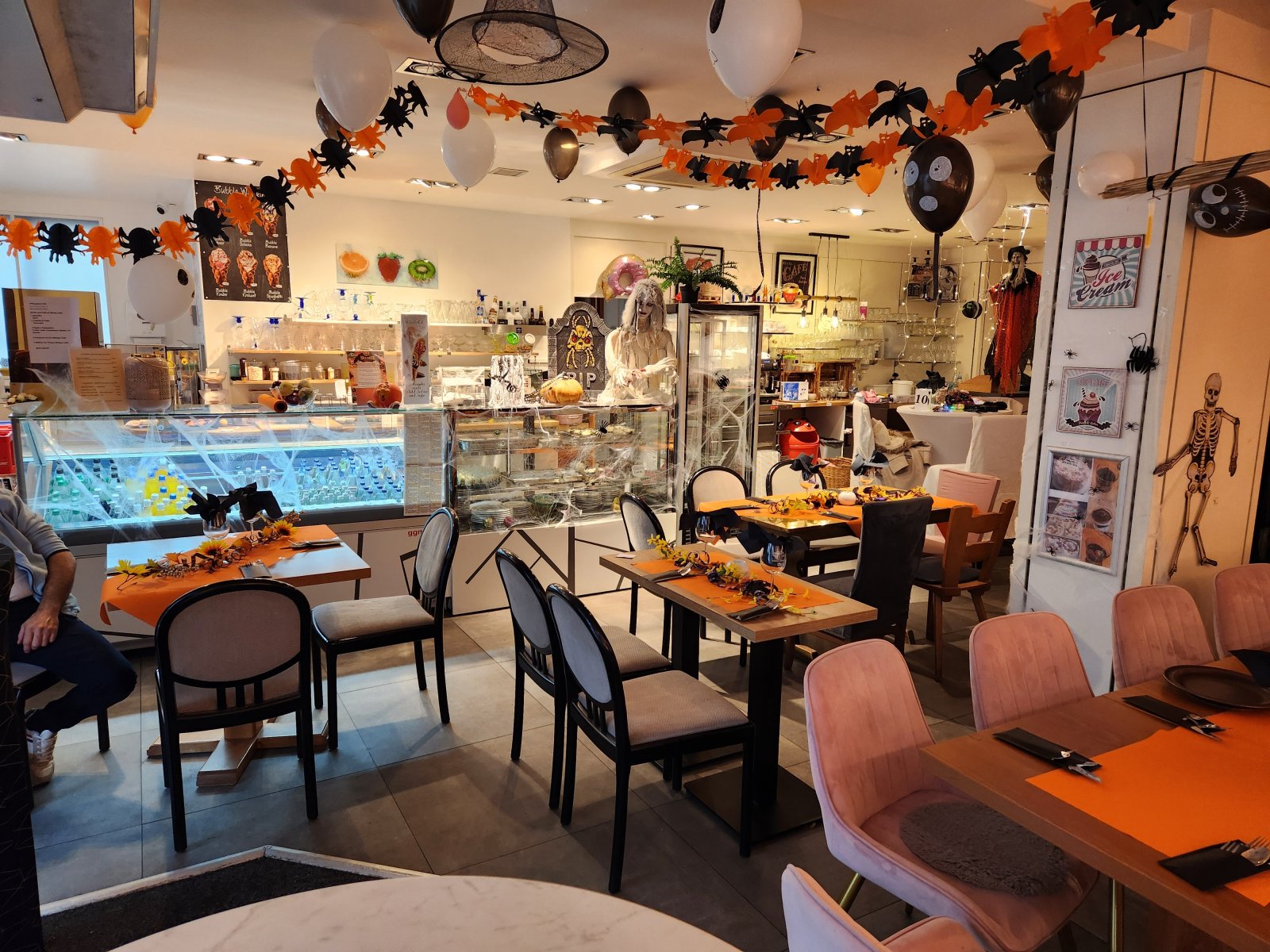 EisCafe in Mitte City