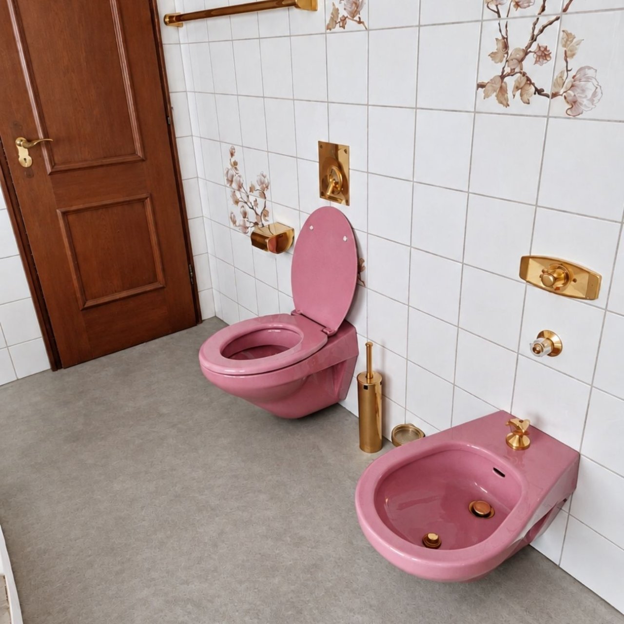 Moderne Neugestaltung der Seite - --T.