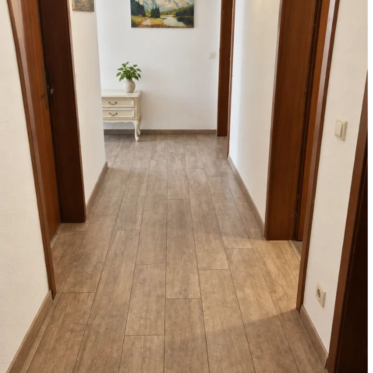 Moderne Neugestaltung der Seite - --T. Moderne Neugestaltung der Seite - --T.