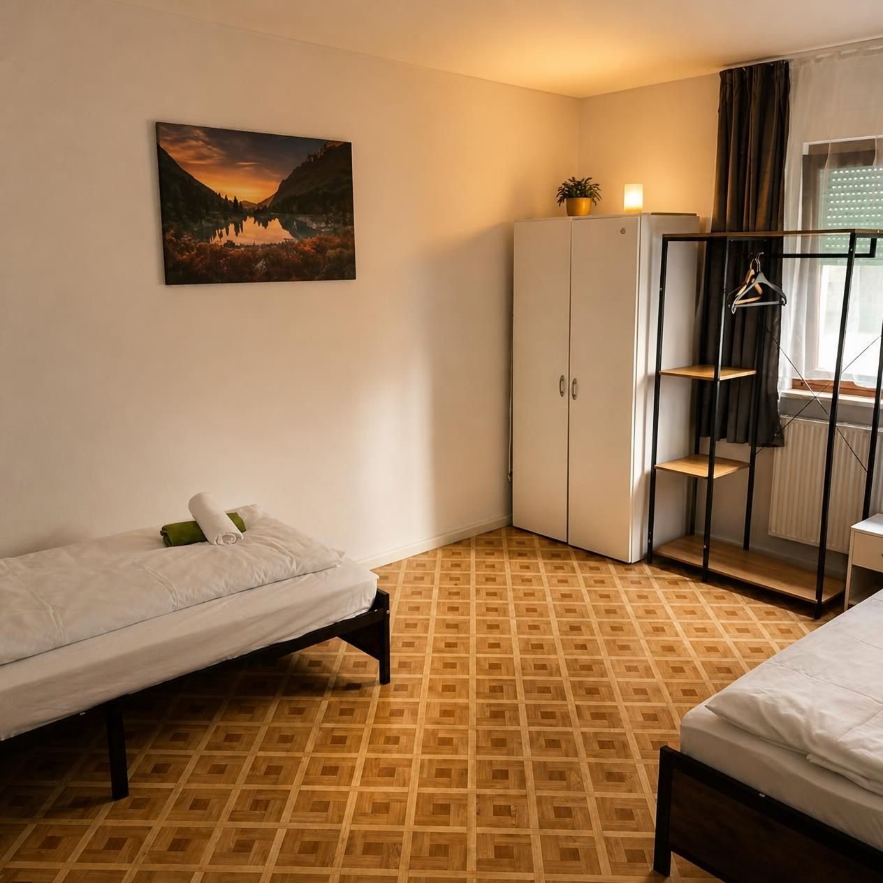 Vollmöbeliertes Haus mit 4x Zimmern