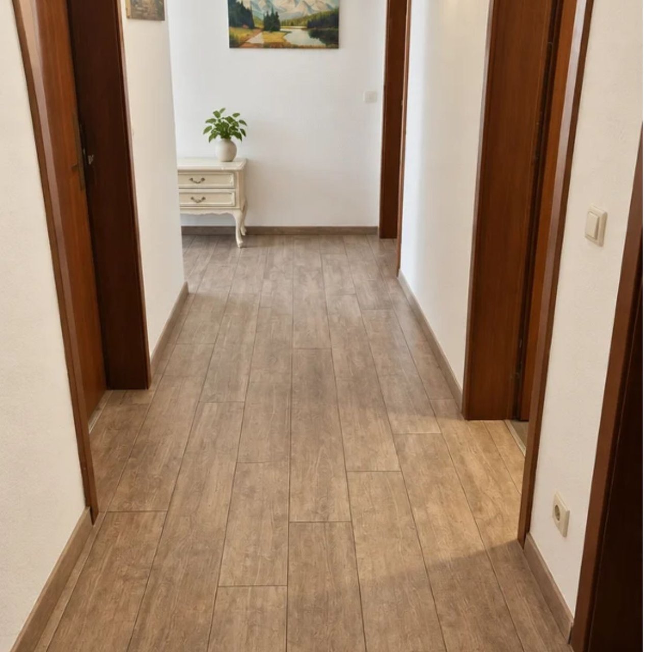 Moderne Neugestaltung der Seite - --T. Moderne Neugestaltung der Seite - --T.